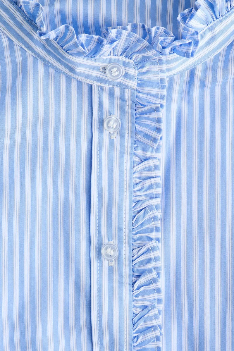 اتش اند ام بلوزة بوبلين بحواف مكشكشة